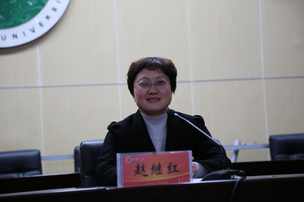 焦作市委常委,修武县县委书记郭鹏博士应邀为师生作专题报告